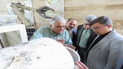 بازدید بازرس کل استان مرکزی از شرکت دانش بنیان انرژی صنعت خاورمیانه اراک
